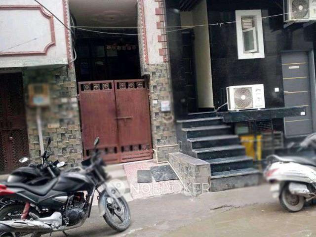 Flat for rent in Hariana