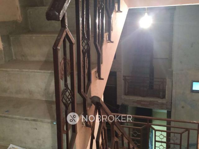 Flat for rent in West Delhi, Deri