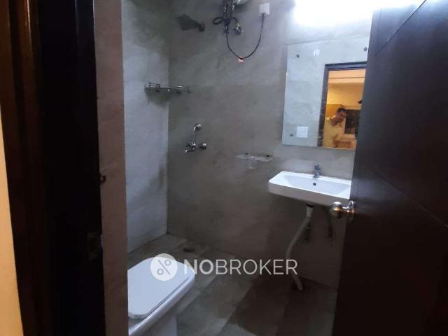 Flat for rent in Hariana