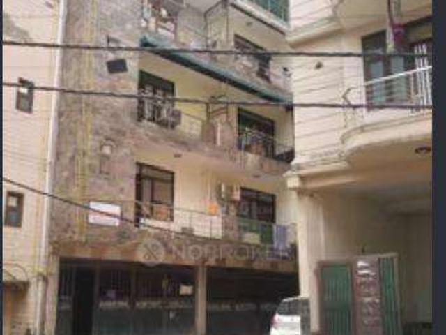 Flat for rent in Nawada, Delhi