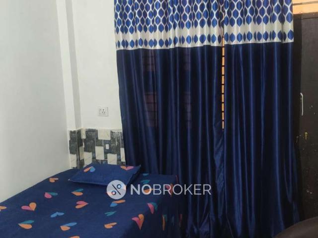 Flat for rent in South West Delhi, Deri