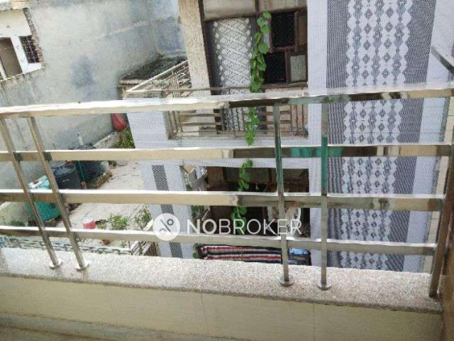 Flat for rent in South West Delhi, Deri