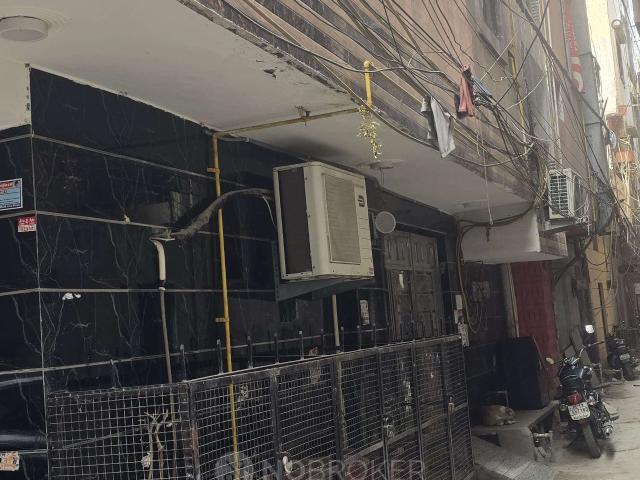 Property for sale in East Delhi, Deri