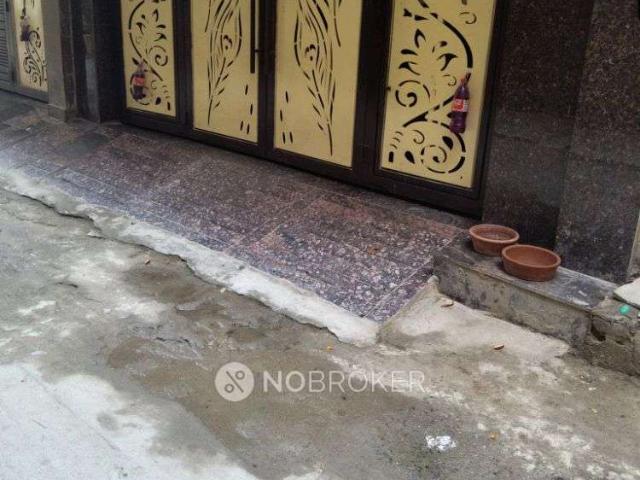 Flat for sale in Raj Nagar I, Delhi