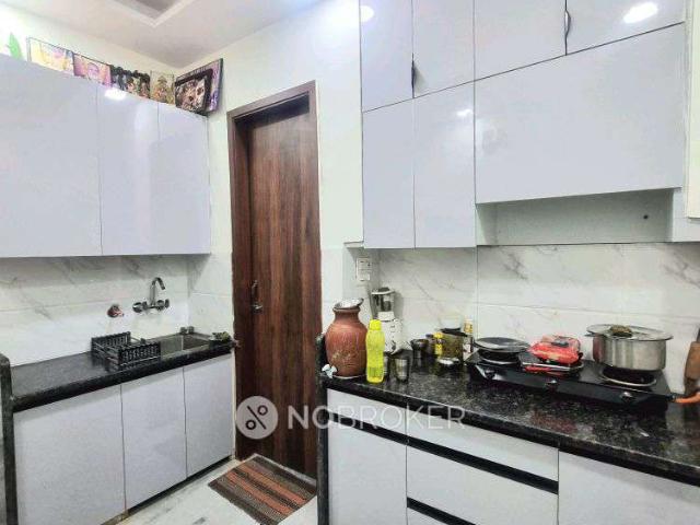 Property for sale in Central Delhi, Deri