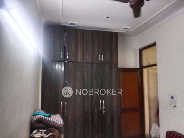Property for sale in West Delhi, Deri