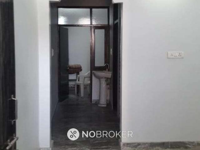 Flat for sale in North West Delhi, Deri