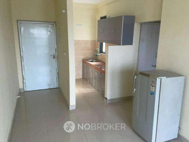 Flat for sale in South West Delhi, Deri