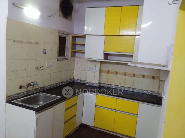 Flat for rent in South Delhi, Deri