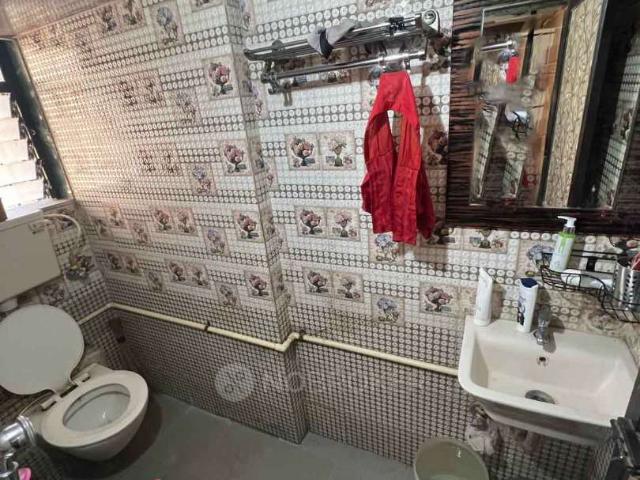 Flat for sale in Malad East, Mumbai Suburban District