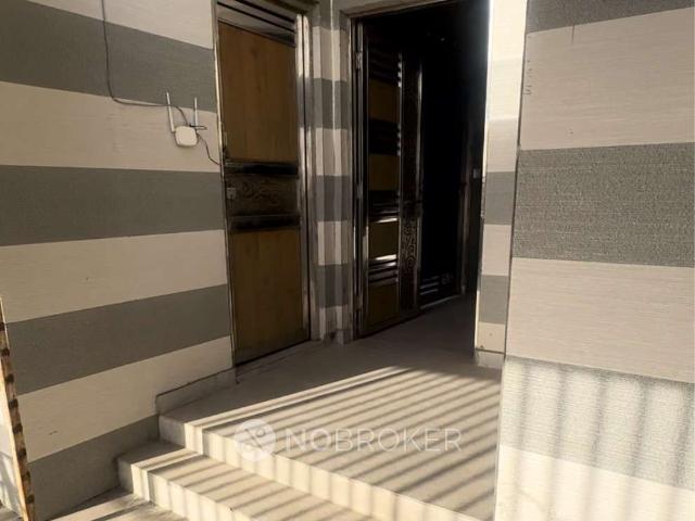 Flat for rent in West Delhi, Deri