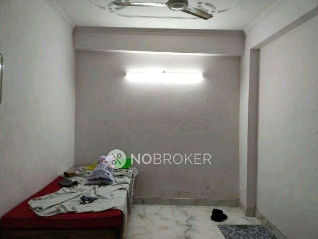 Flat for rent in South Delhi, Deri