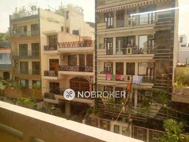 Flat for rent in West Delhi, Deri