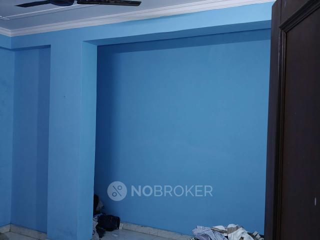 Flat for rent in Deri