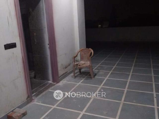 Flat for rent in North West Delhi, Deri