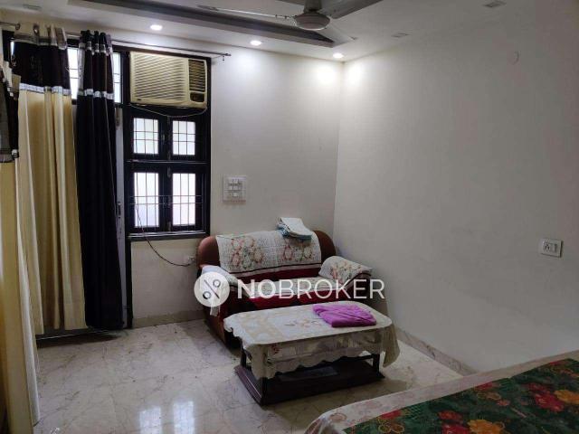 Flat for sale in North West Delhi, Deri