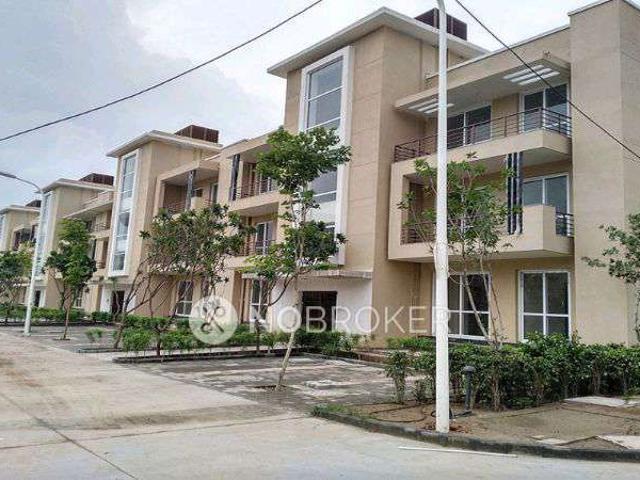Flat for rent in Hariana