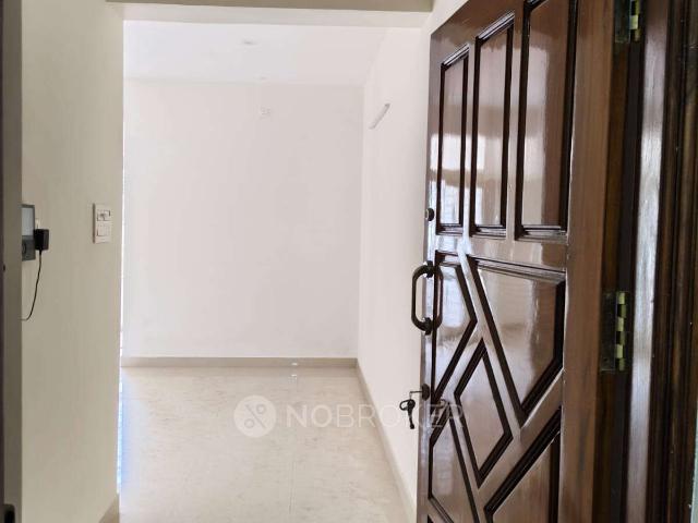 Flat for sale in Kodambakkam, Tamil Nadu