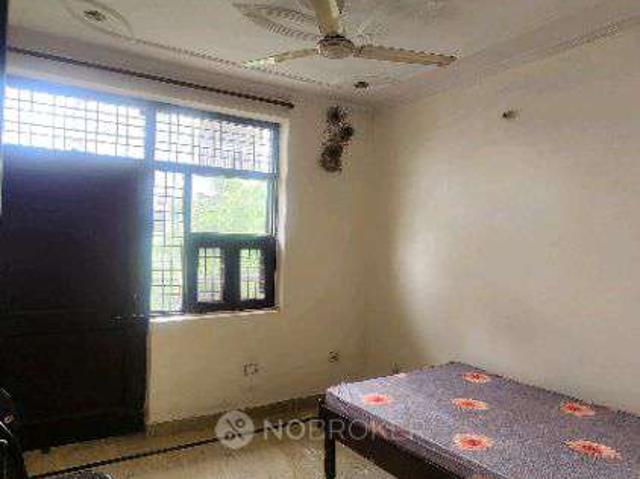 Flat for rent in Deri