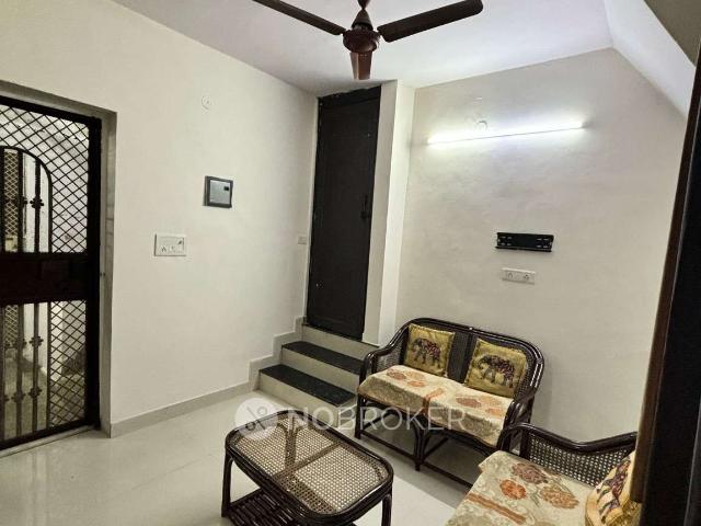 Flat for rent in North West Delhi, Deri