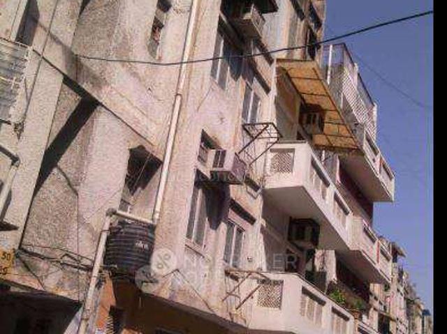 Flat for rent in North West Delhi, Deri