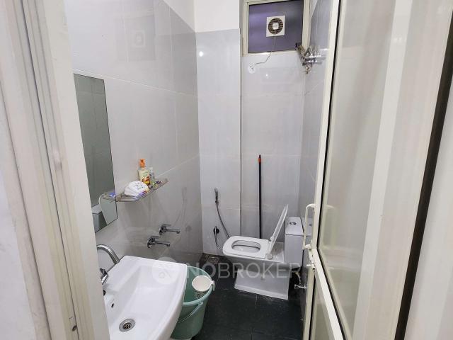 Flat for rent in Hariana