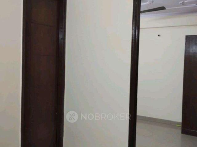 Flat for rent in South Delhi, Deri