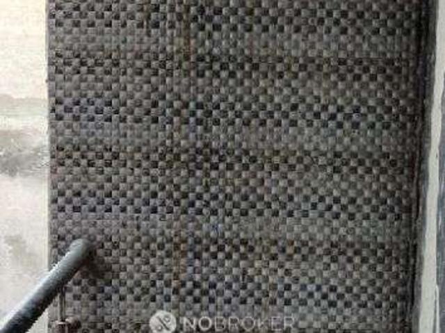 Flat for rent in West Delhi, Deri