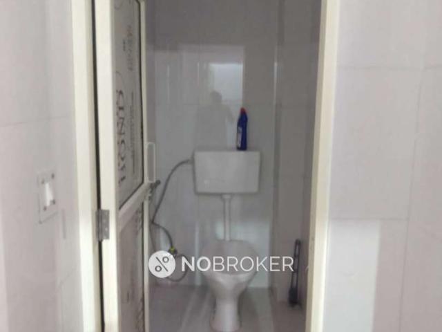 Flat for rent in South Delhi, Deri