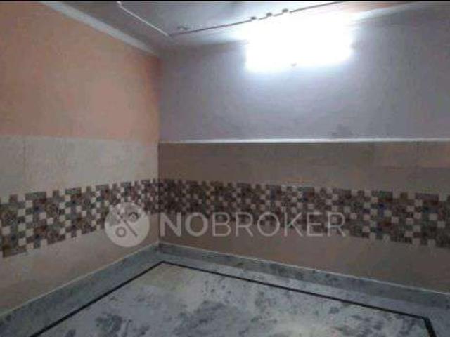 Flat for rent in West Delhi, Deri