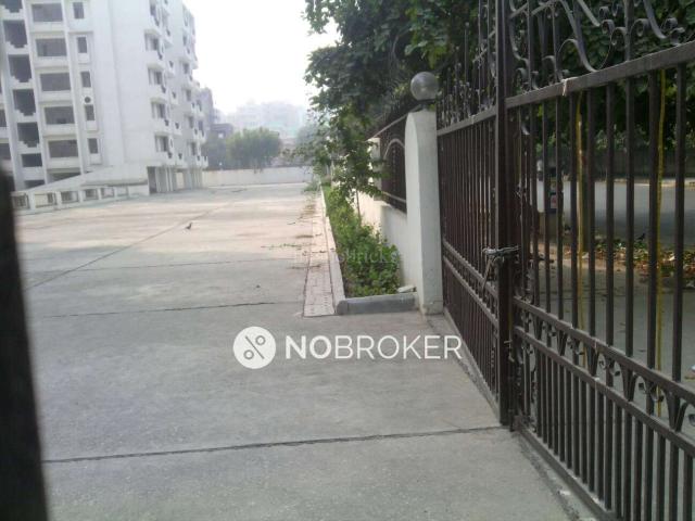 Flat for rent in Hariana