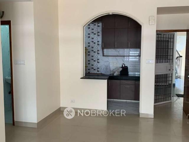 Flat for rent in Deri