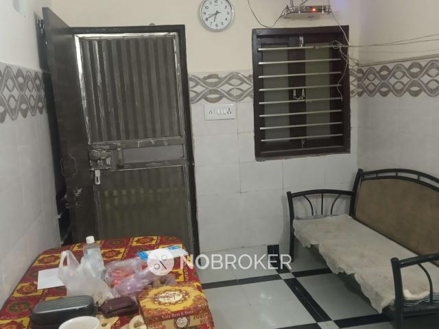 Flat for sale in Mayur Vihar III, Delhi