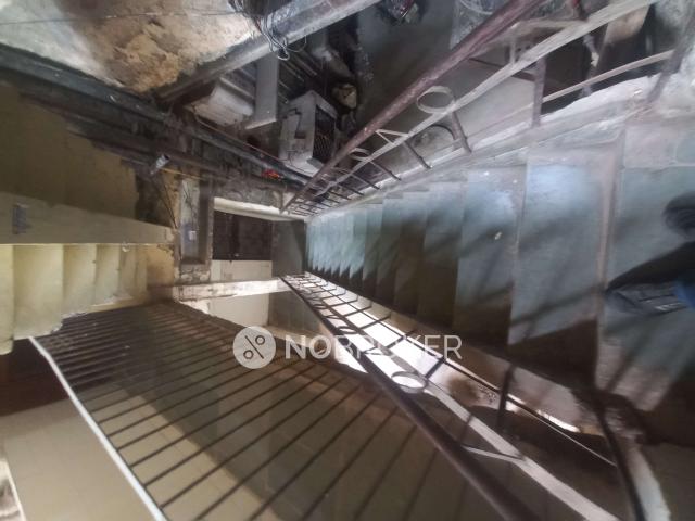 Flat for sale in West Delhi, Deri