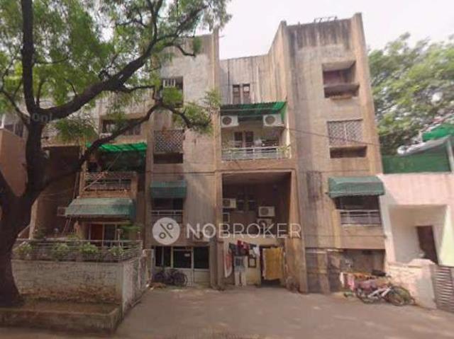 Flat for sale in South Delhi, Deri