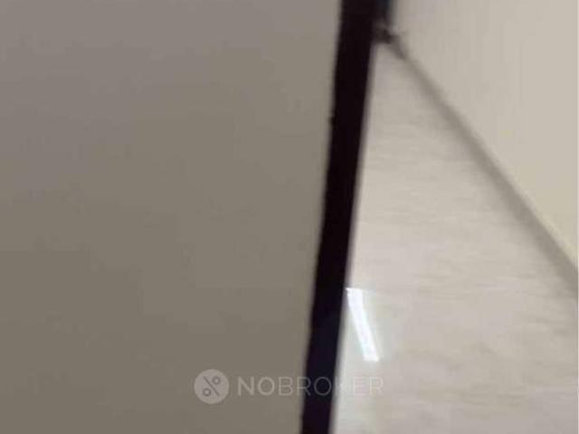 Flat for rent in Deri