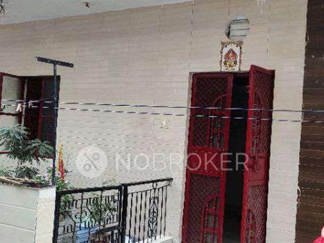 Flat for rent in North West Delhi, Deri