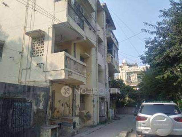 Flat for rent in West Delhi, Deri