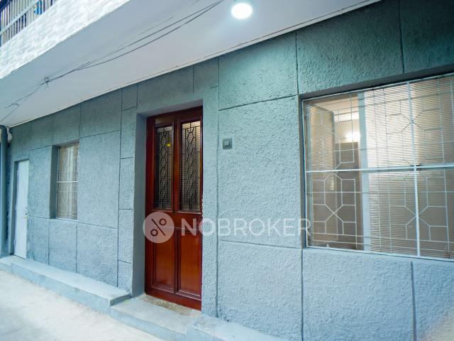 Flat for rent in Deri