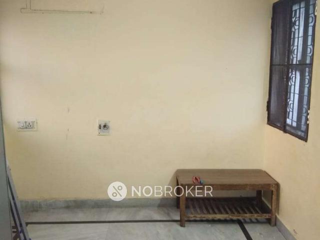 Flat for rent in West Delhi, Deri