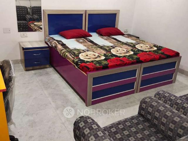 Flat for rent in Deri