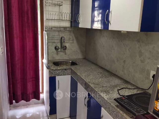 Flat for rent in Deri