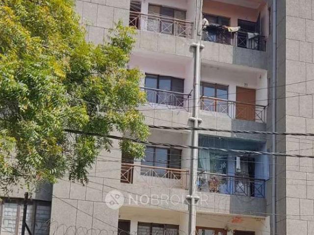 Flat for sale in North West Delhi, Deri