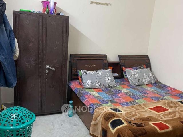 Flat for rent in Deri