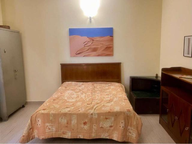 Flat for rent in Deri