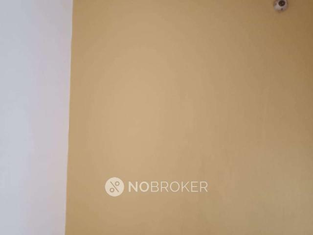 Flat for rent in Deri