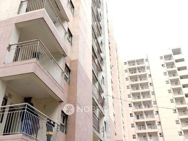 Flat for rent in South West Delhi, Deri