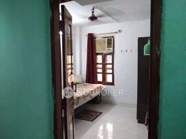 Flat for rent in North West Delhi, Deri