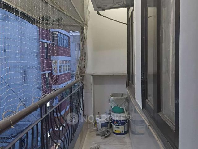 Flat for rent in South Delhi, Deri