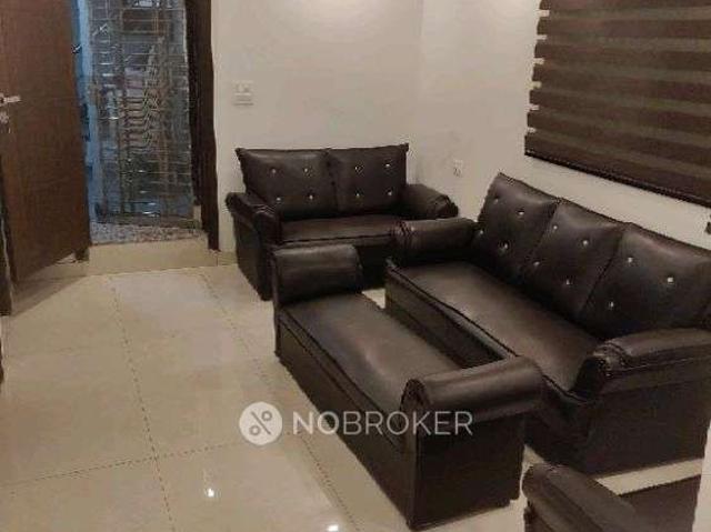 Flat for rent in Deri